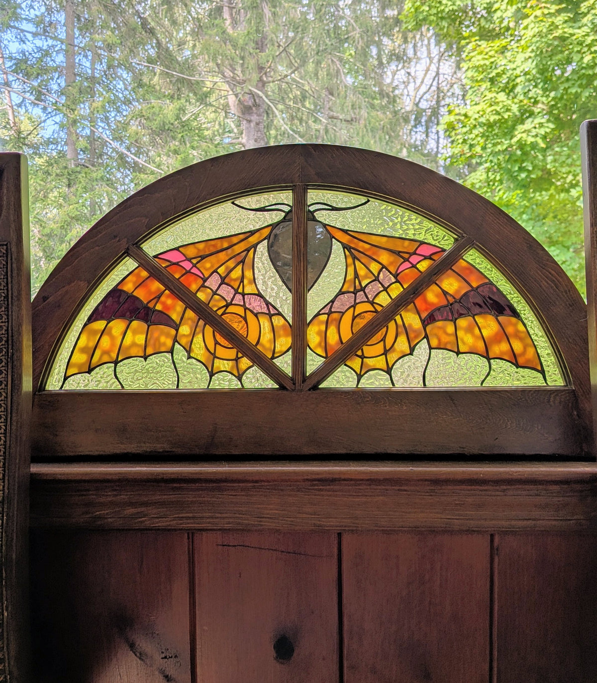 Demilune Window - Galle Moth