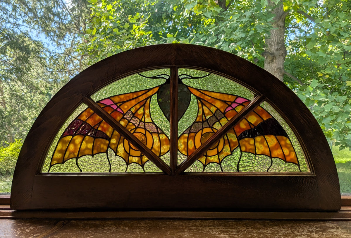 Demilune Window - Galle Moth